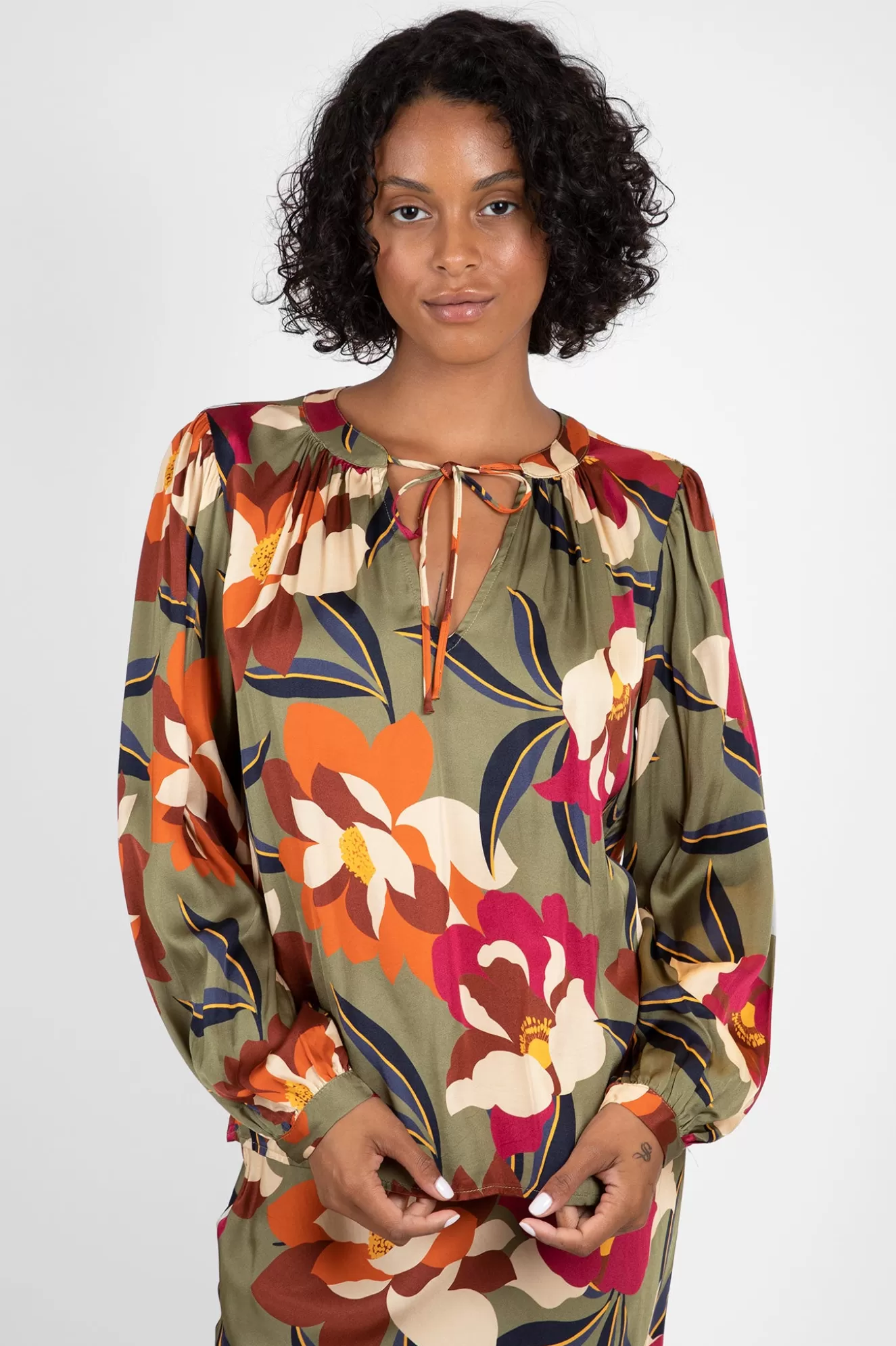 Store Isra Printed Satin Top Tops