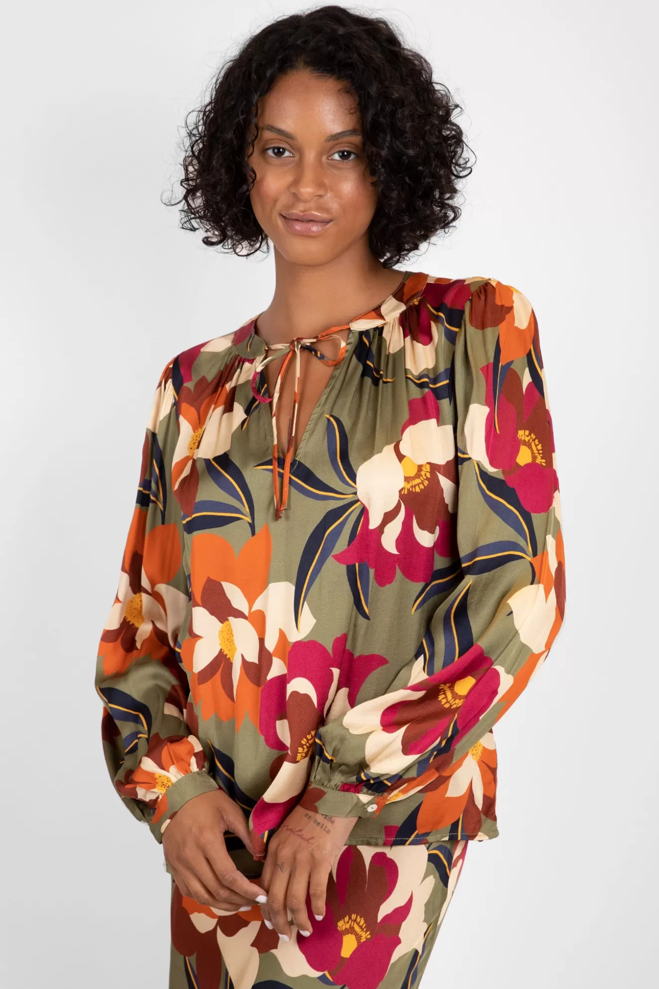 Store Isra Printed Satin Top Tops